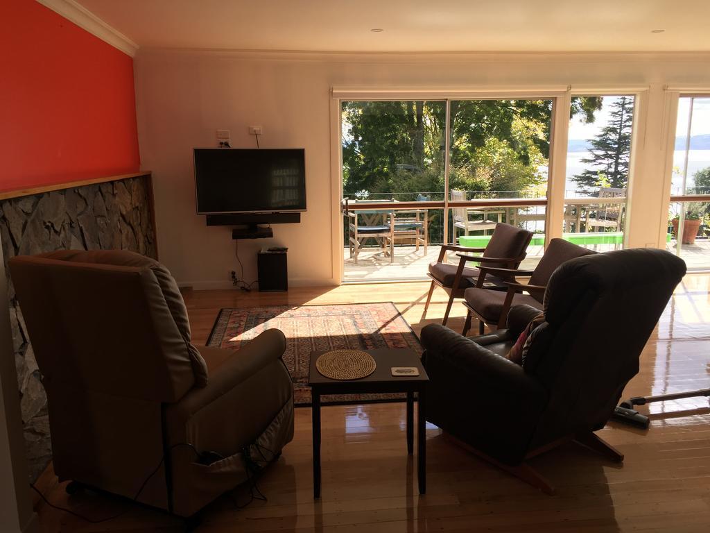 Lakeview Holiday Home Rotorua Bagian luar foto