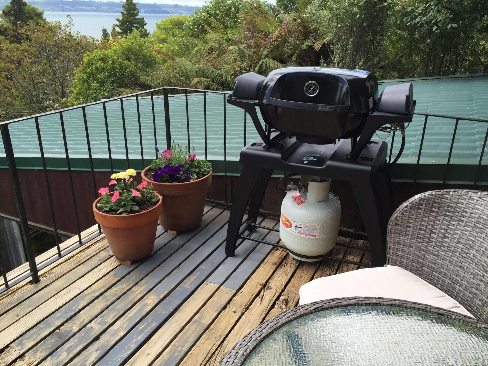 Lakeview Holiday Home Rotorua Bagian luar foto